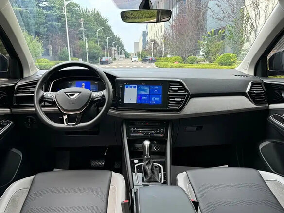 2023 Jetta VS7 I Рестайлинг 1, зелёный, 1650275 рублей - вид 8