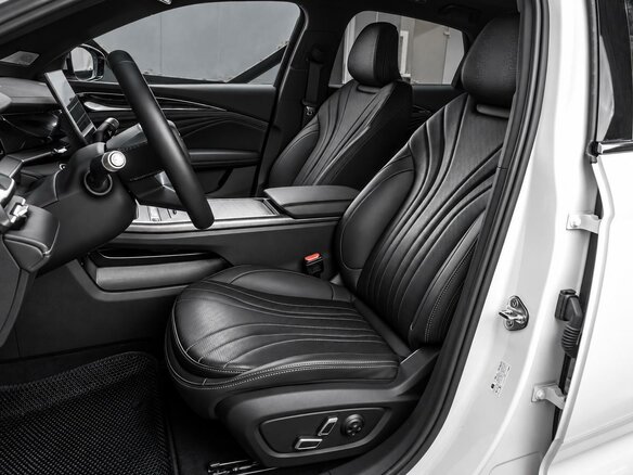 2024 Geely Preface I, белый - вид 15