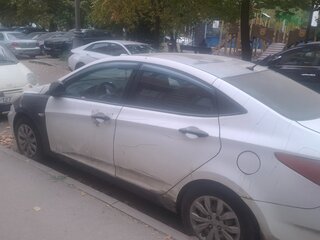 2014 Hyundai Solaris I, белый, 320000 рублей, вид 3