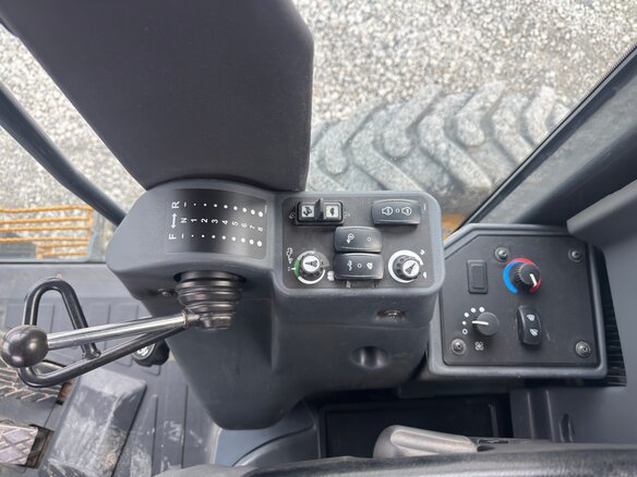 2021 John Deere 622G, золотистый, 24600000 рублей - вид 12