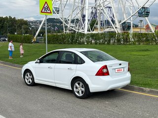 2010 Ford Focus II Рестайлинг, белый, 399000 рублей, вид 5