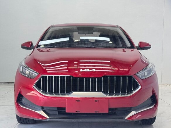 2021 Kia K3 II (China Market), красный, 1355000 рублей - вид 1