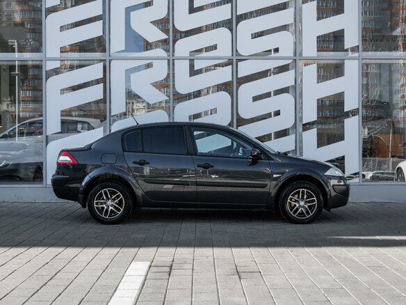 2008 Renault Megane II Рестайлинг, серый, 519000 рублей - вид 4