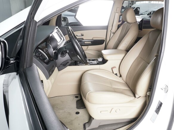 2019 Kia Carnival III, белый - вид 10