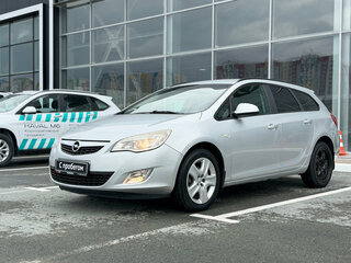 2012 Opel Astra J, серебристый, 530000 рублей, вид 1