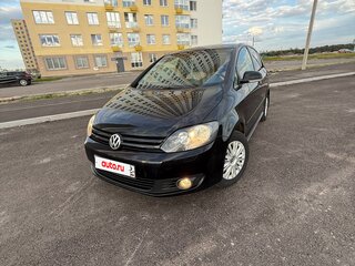 2013 Volkswagen Golf Plus II, чёрный, 645000 рублей, вид 3