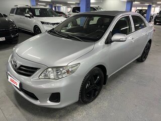 2011 Toyota Corolla X (E140, E150) Рестайлинг, серебристый, 1099000 рублей, вид 1