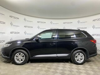 2018 Mitsubishi Outlander III Рестайлинг 2, чёрный, 1749900 рублей, вид 3