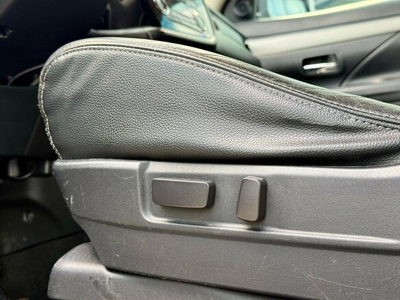 2013 Mitsubishi Outlander III, серебристый - вид 16