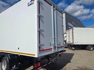 2025 Sinotruk Howo 4X2, белый, 5470000 рублей, вид 4
