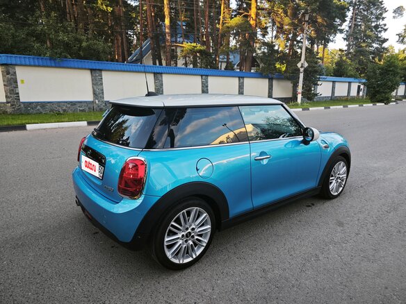 2018 Mini Hatch Cooper III (F55/F56), голубой - вид 4