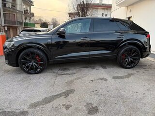 2025 Audi Q8 50 TDI I (4M) Рестайлинг, чёрный, 11108026 рублей, вид 2