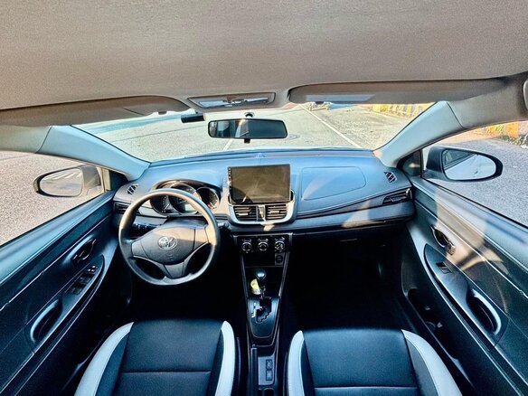 2021 Toyota Yaris L XP150 Рестайлинг, белый - вид 6