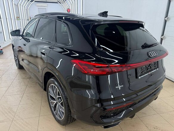 2026 Audi Q5 L III (GU), чёрный, 6150000 рублей - вид 5