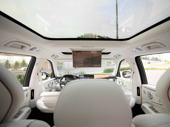2026 Zeekr 8X 70 kWh, чёрный, 11790000 рублей - вид 19