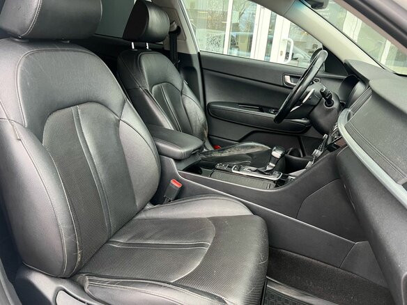 2018 Kia Optima IV Рестайлинг, белый, 1579000 рублей - вид 6