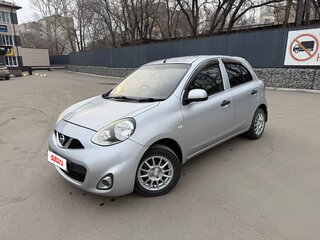 2013 Nissan March IV (K13) Рестайлинг, серебристый, 550000 рублей, вид 1