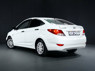 2012 Hyundai Solaris I, белый, 619999 рублей, вид 5