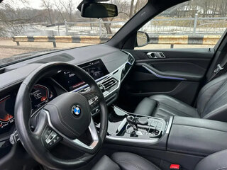 2020 BMW X5 30d IV (G05/G18), чёрный, 6300000 рублей, вид 3