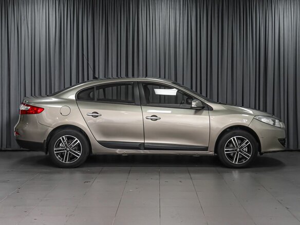 2012 Renault Fluence I, бежевый, 565000 рублей - вид 4