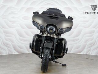 2018 Harley-Davidson CVO Limited, чёрный, 2485000 рублей, вид 4
