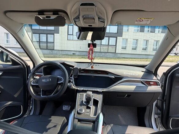 2023 Geely Atlas Pro, серый, 2900000 рублей - вид 12