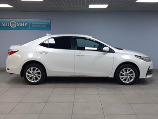 2017 Toyota Corolla XI (E160, E170, E180) Рестайлинг 1, белый, 1299000 рублей, вид 4
