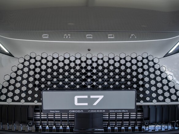 2026 Omoda C7, серебристый, 3099000 рублей - вид 12
