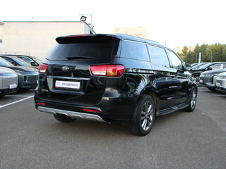 2017 Kia Carnival III, чёрный, 2585000 рублей, вид 4
