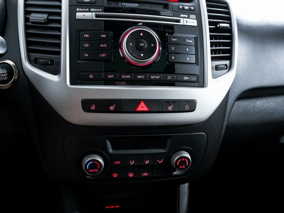 2014 Kia Venga I Рестайлинг, белый, 1220000 рублей - вид 15