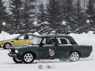 2010 Lada (ВАЗ) 2105, серый, 250000 рублей, вид 2