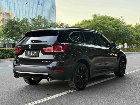 2021 BMW X1 20Li sDrive II (F48) Рестайлинг, чёрный - вид 5