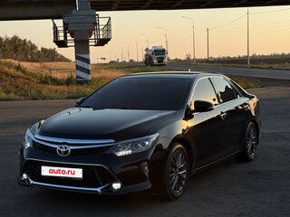 2014 Toyota Camry VII (XV50), чёрный, 1690000 рублей, вид 2
