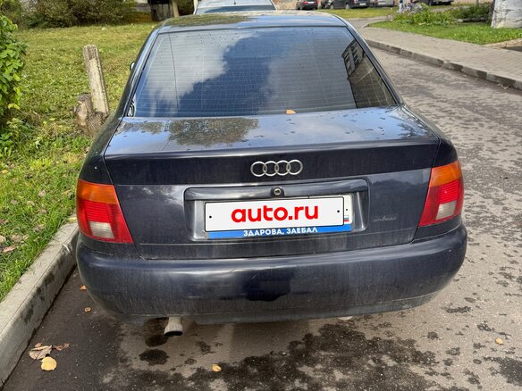 1996 Audi A4 I (B5), синий, 220000 рублей - вид 3