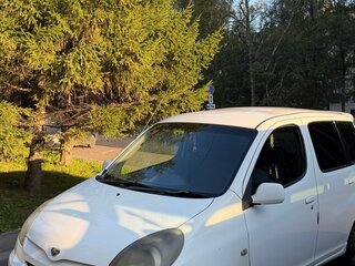 2000 Toyota FunCargo, белый, 380000 рублей, вид 3
