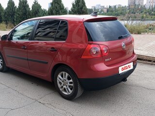 2007 Volkswagen Golf V, красный, 685000 рублей, вид 3