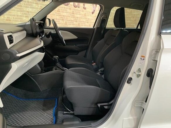 2023 Suzuki Swift VI, белый, 1323750 рублей - вид 29