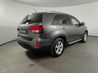 2014 Kia Sorento II Рестайлинг, серый, 1740000 рублей, вид 5