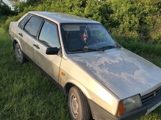 1999 Lada (ВАЗ) 21099, серебристый, 100000 рублей, вид 1