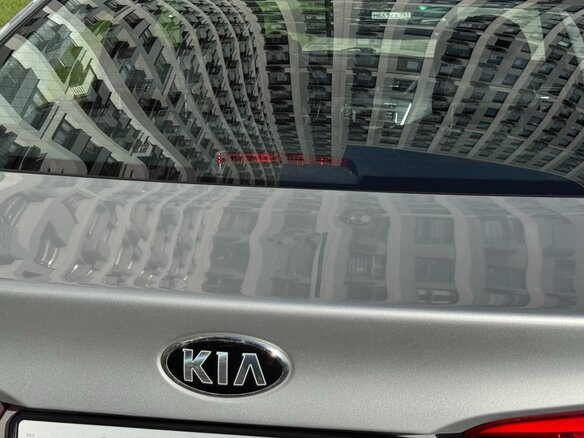 2016 Kia Rio III Рестайлинг, серебристый, 970000 рублей - вид 17