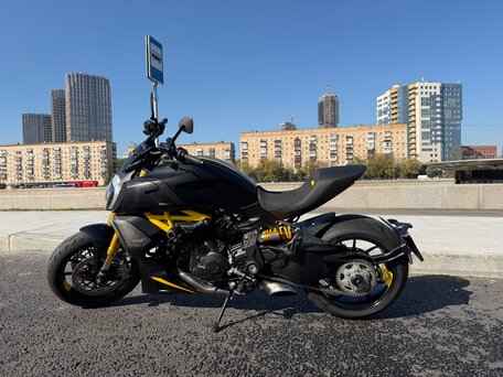2022 Ducati Diavel 1260 S, жёлтый, 2190000 рублей, вид 5
