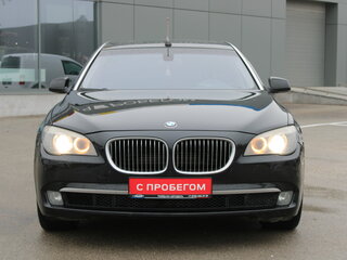 2010 BMW 7 серии Long 750Li V (F01/F02/F04), чёрный, 1415000 рублей, вид 2