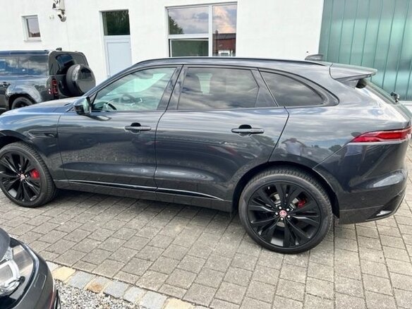 2021 Jaguar F-Pace I Рестайлинг, серый, 11200000 рублей - вид 1