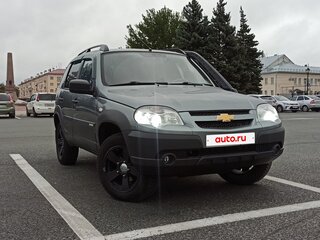 2015 Chevrolet Niva I Рестайлинг, серый, 520000 рублей, вид 2