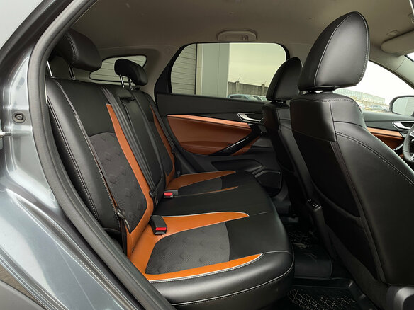 2025 Lada (ВАЗ) Vesta SW Cross I Рестайлинг (NG), серый, 1670000 рублей - вид 16