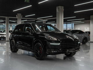 2016 Porsche Cayenne GTS II Рестайлинг (958), чёрный, 3380000 рублей, вид 2