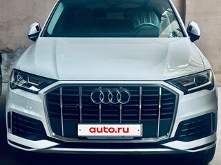2022 Audi Q7 45 TFSI II (4M) Рестайлинг, белый, 5750000 рублей, вид 2