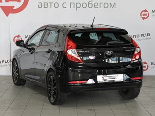 2015 Hyundai Solaris I Рестайлинг, чёрный, 965000 рублей, вид 2