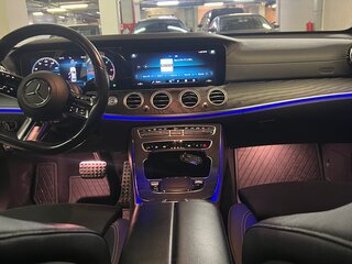 2021 Mercedes-Benz E-Класс 220 d V (W213, S213, C238) Рестайлинг, чёрный, 3700000 рублей, вид 3
