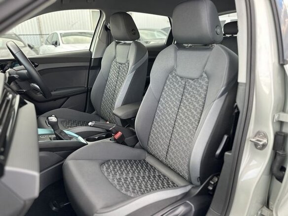 2025 Audi A1 citycarver II (GB), серебристый, 1400000 рублей - вид 12